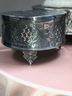 Round Silver Plated Cake <br>Plateau 18″
